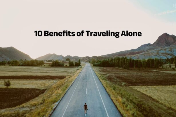 10 Benefits of Traveling Alone - Kuhudak EN