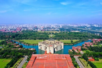 Dhaka Travel Guide: Explore the Soul of Bangladesh - Kuhudak