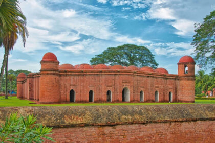 ষাট গম্বুজ মসজিদ - কুহুডাক